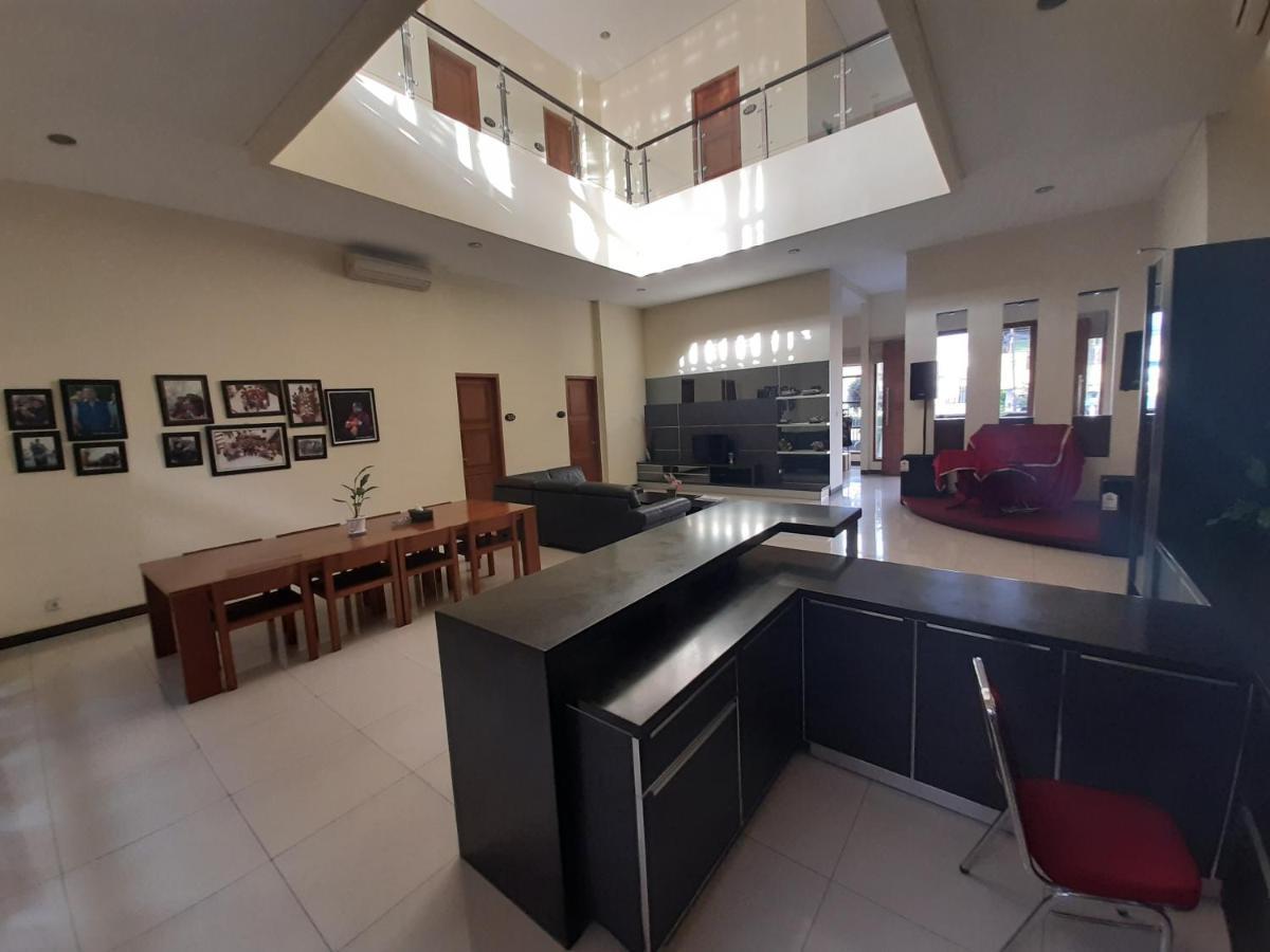 باكيتان Alloro Guesthouse المظهر الخارجي الصورة