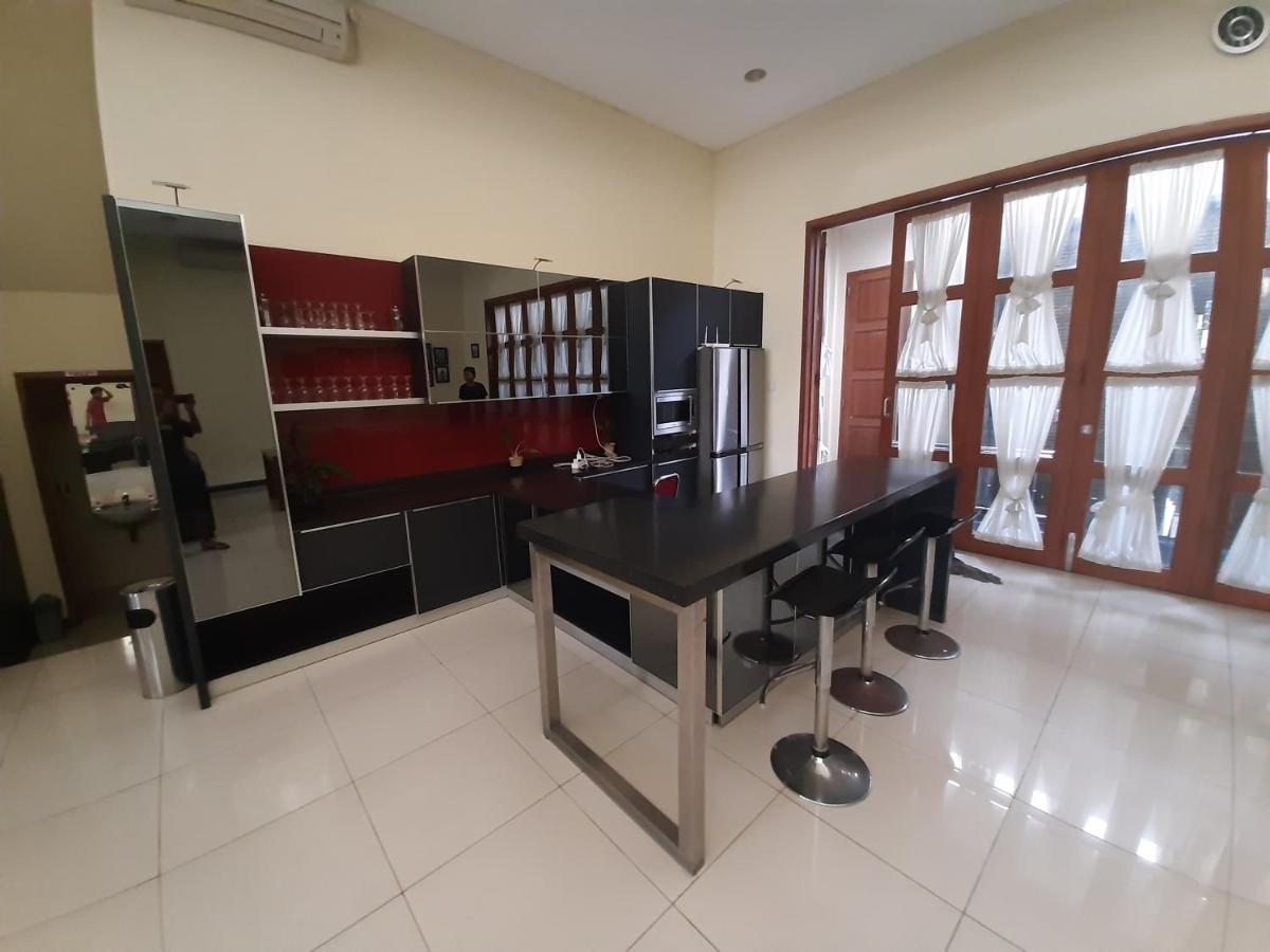 باكيتان Alloro Guesthouse المظهر الخارجي الصورة