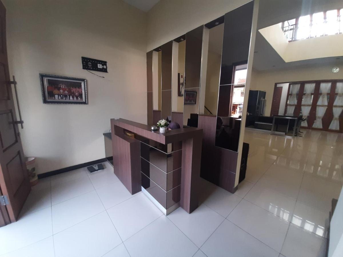 باكيتان Alloro Guesthouse المظهر الخارجي الصورة